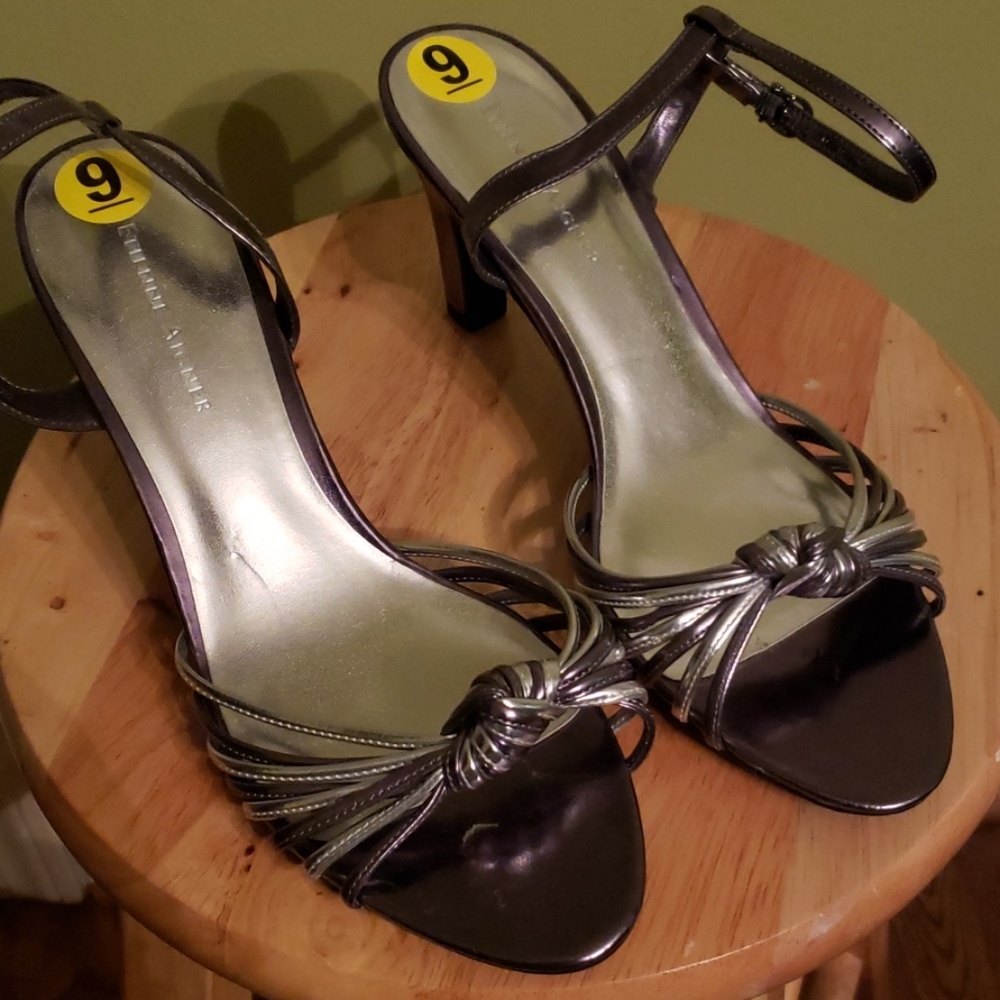 NEVER WORN! Silver Strappy Sandals!!